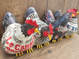 4 poules en papier mâché-Aude Goalec et Nicole Jacobs - Sculpture en papier mâché